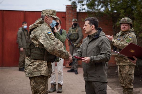 as-makin-prihatin-dengan-aktivitas-rusia-di-perbatasan-ukraina