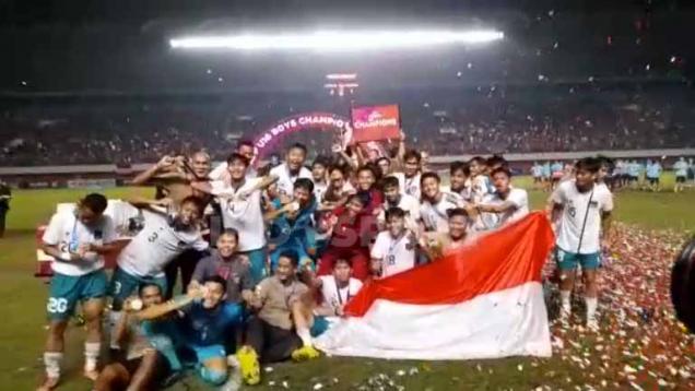 timnas-indonesia-jadi-kampiun-di-piala-aff-u-16-2022,-media-vietnam:-tekanan-fans-mengerikan